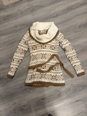 Ann Taylor LOFT women's winter sweater size xsmall